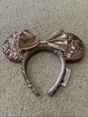 Disney Parks Original Design Rose Gold Sequin Minnie Ear Headband w Metallic Bow